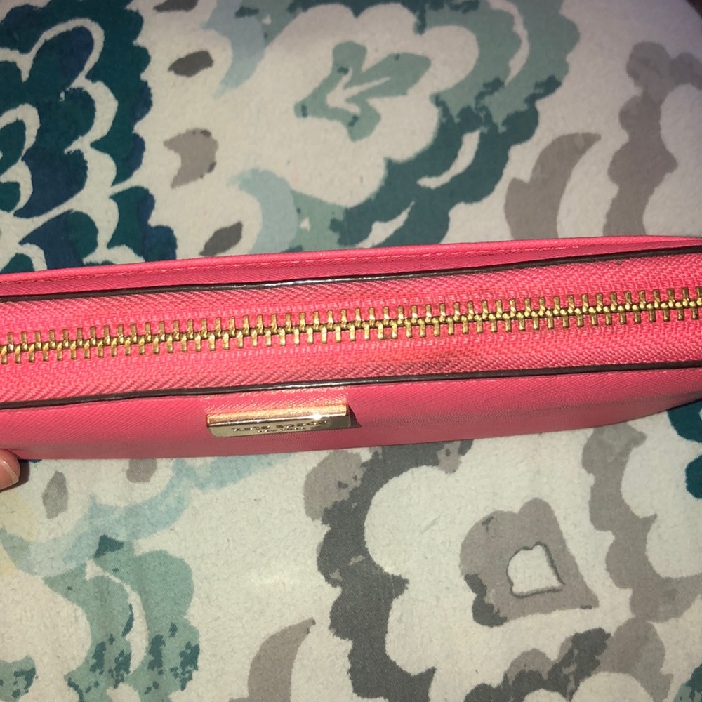 Pink Kate Spade wallet💖 - Picture 5 of 5